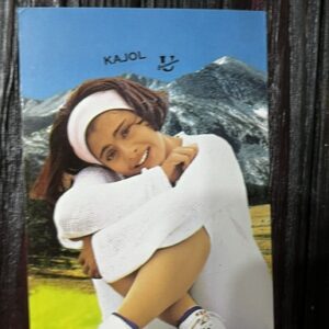 Kajol Devgn * Vintage Bollywood Postcard * (US) (WN)