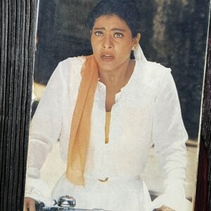 Kajol Devgn * Vintage Bollywood Postcard * (Jain (1575)