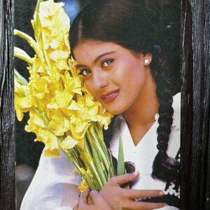 Kajol Devgn * Vintage Bollywood Postcard * (NP) (WN)