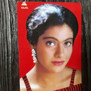 Kajol Devgn * Vintage Bollywood Postcard * (NAA) (WN)
