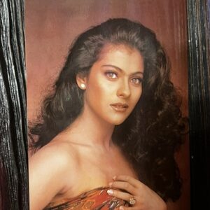 Kajol Devgn * Vintage Bollywood Postcard * (Ruby) (WN)