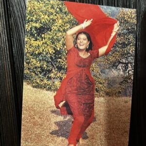 Kajol Devgn * Vintage Bollywood Postcard * (jAIN) (WN)