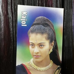 Kajol Devgn * Vintage Bollywood Postcard * (Nigan) (WN)