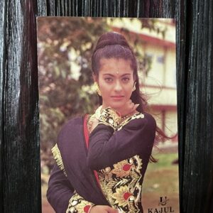Kajol Devgn * Vintage Bollywood Postcard * (US) (WN)