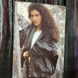 Kajol Devgn * Vintage Bollywood Postcard * (Brijbasi) (3507)