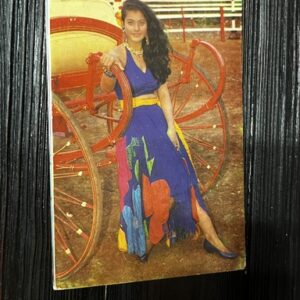 Kajol Devgn * Vintage Bollywood Postcard * (Zee) (WN)