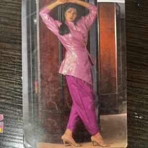 Sridevi * Vintage Bollywood Postcard * (RC) (986)