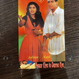 Kajol Devgn Salman Khan* Vintage Bollywood Postcard * (PP) (WN)