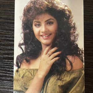 Divya Bharati * Vintage Bollywood Postcard * (RS) (PC-1820)