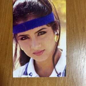 Divya Bharti* Vintage Bollywood Postcard * (NP) (2676)