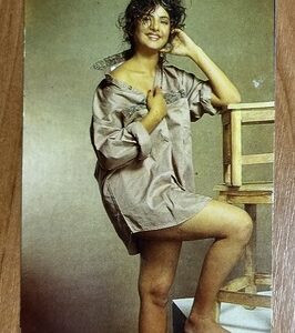 Divya Bharti* Vintage Bollywood Postcard * (Jain) (WN)