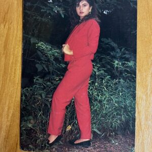 Pooja Bhaat  * Vintage Bollywood Postcard * (RS) (1473)