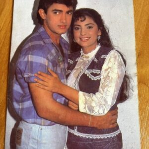Juhi Chawla Aamir Khan * Vintage Bollywood Postcard * (RC) (PC-976)