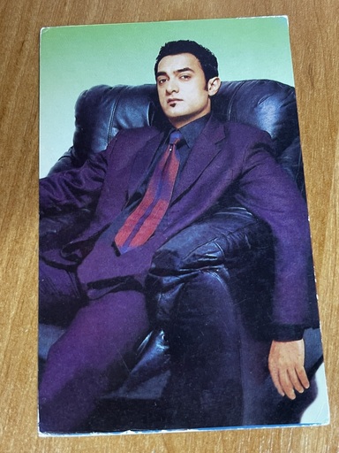 Aamir Khan * Vintage Bollywood Postcard * (jAIN) (WN)